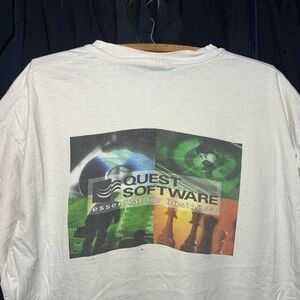 White vintage 90s Y2K box logo rare grail tech tee Quest Software Tee Size XL
